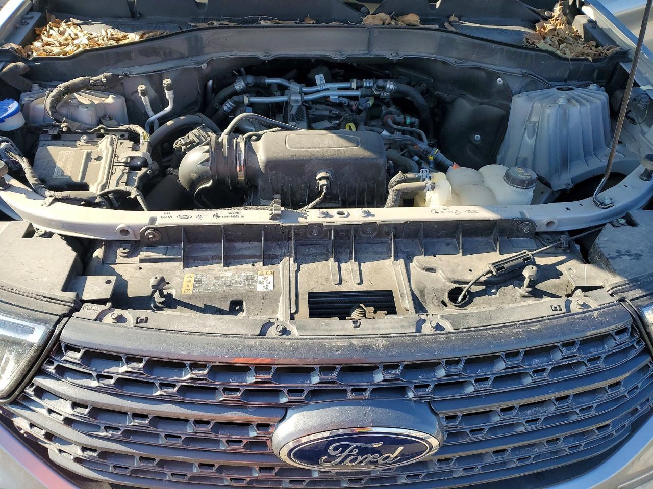 2023 FORD EXPLORER XLT photo 12