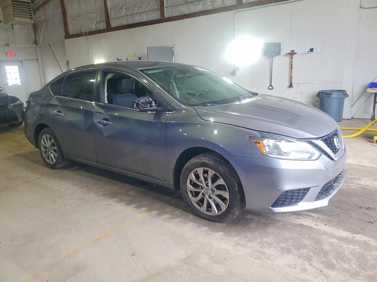 2019 NISSAN SENTRA S photo 4
