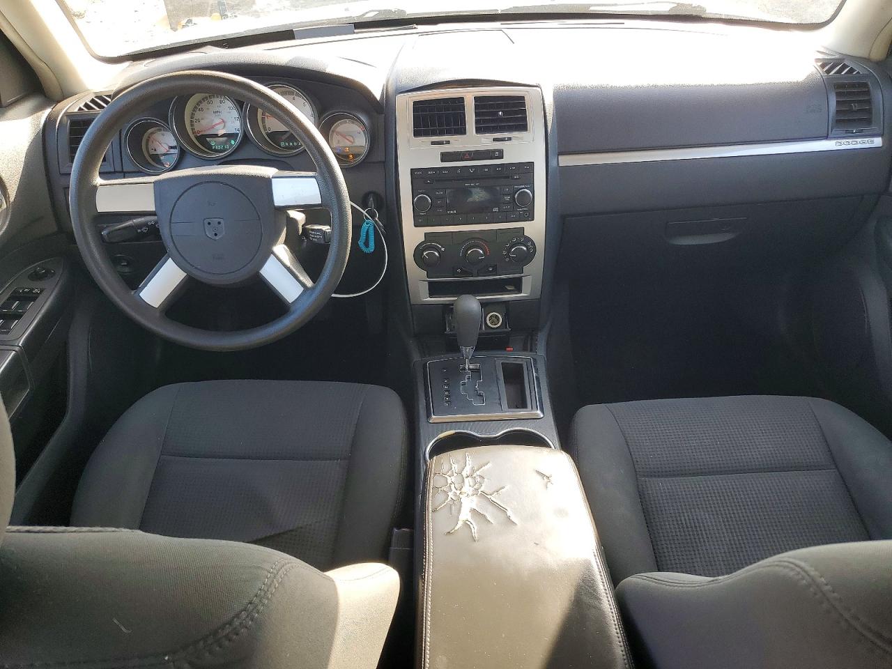 2008 DODGE CHARGER SXT photo 8
