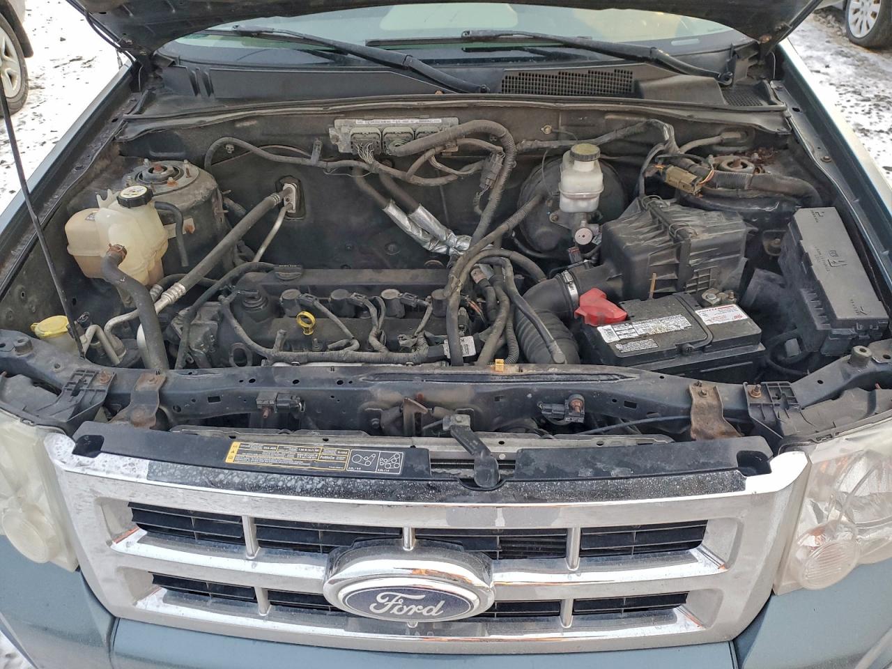 2011 FORD ESCAPE XLS photo 12