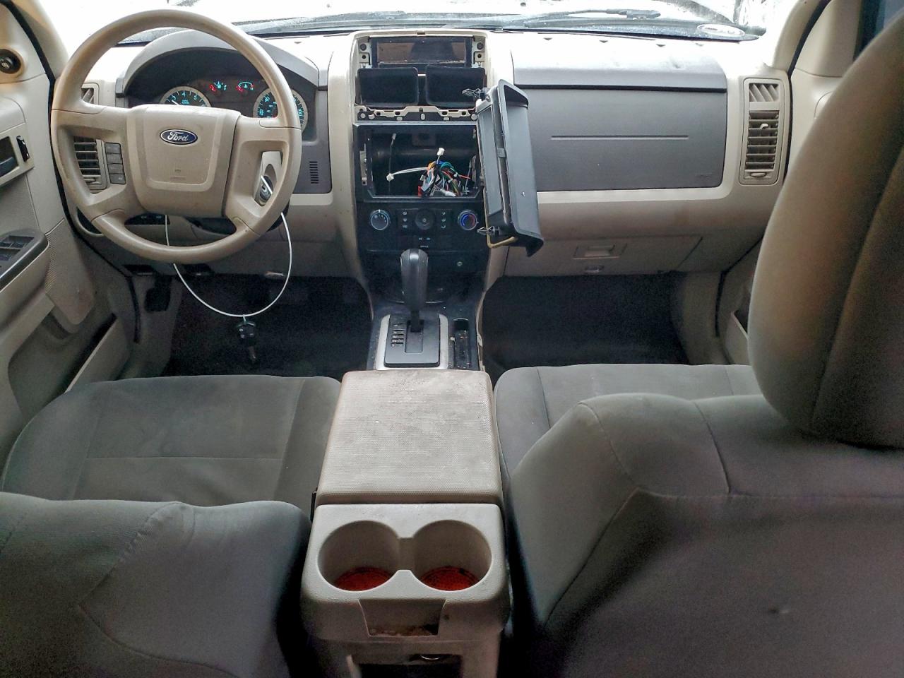 2011 FORD ESCAPE XLS photo 8