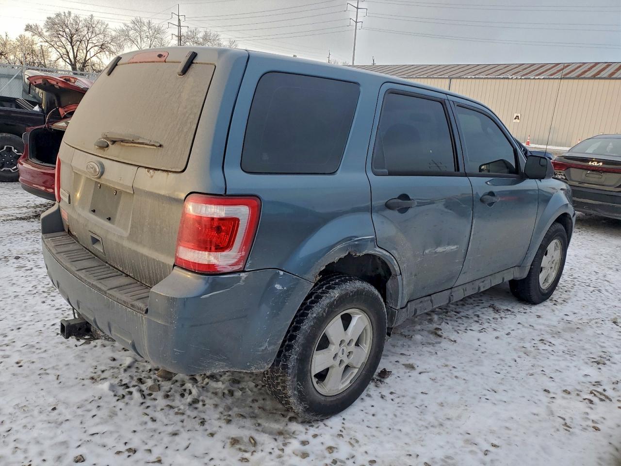 2011 FORD ESCAPE XLS photo 3