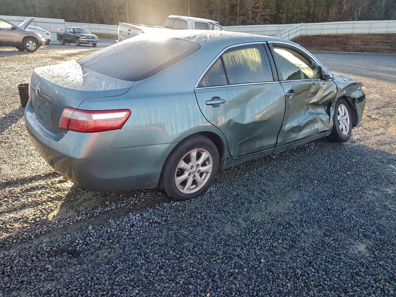 2009 TOYOTA CAMRY BASE photo 3