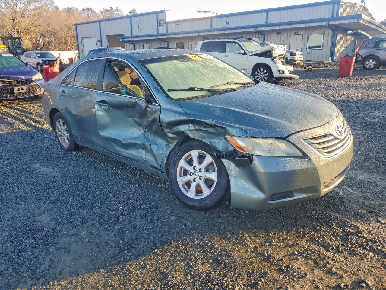 2009 TOYOTA CAMRY BASE photo 4