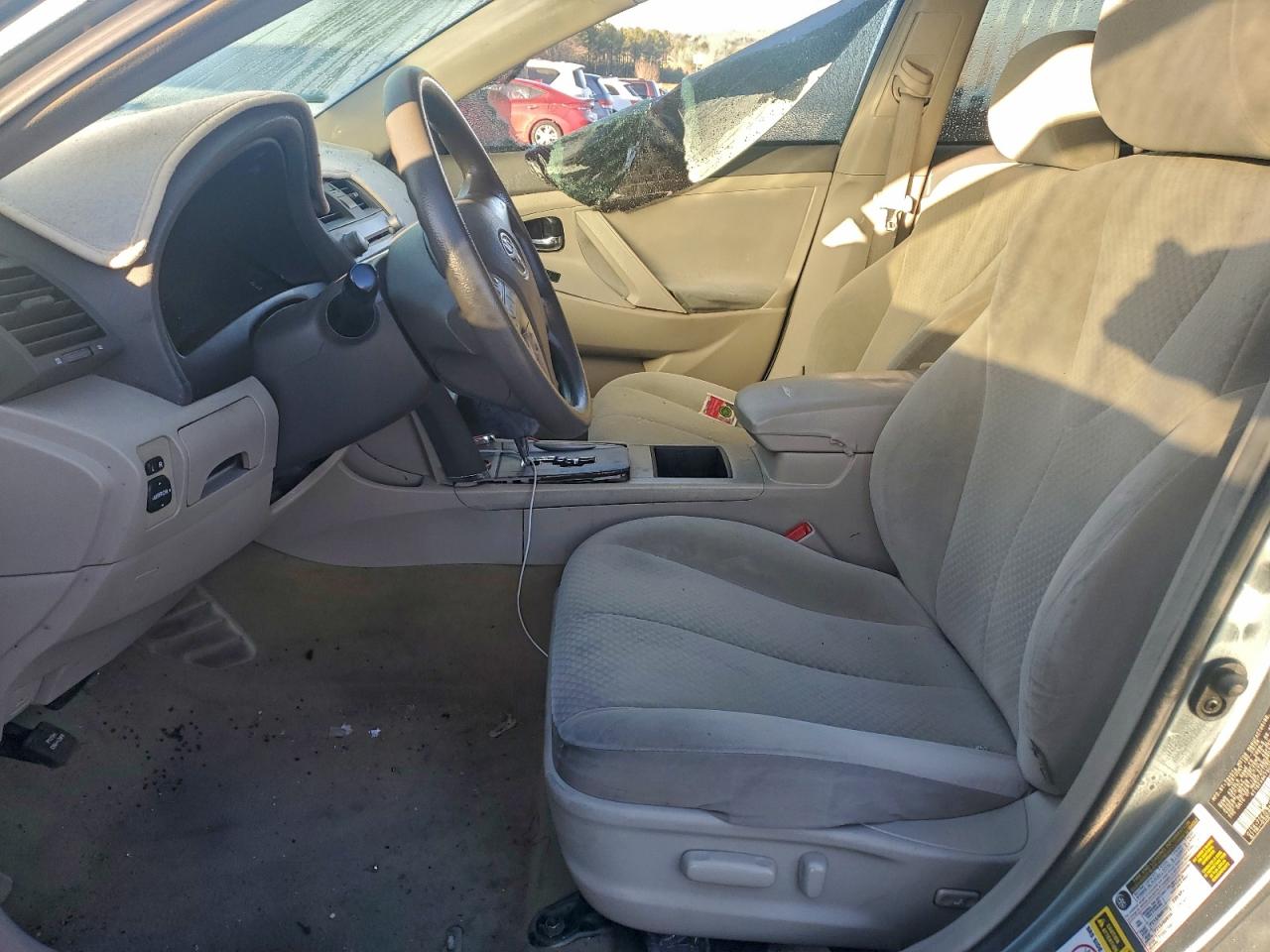 2009 TOYOTA CAMRY BASE photo 7