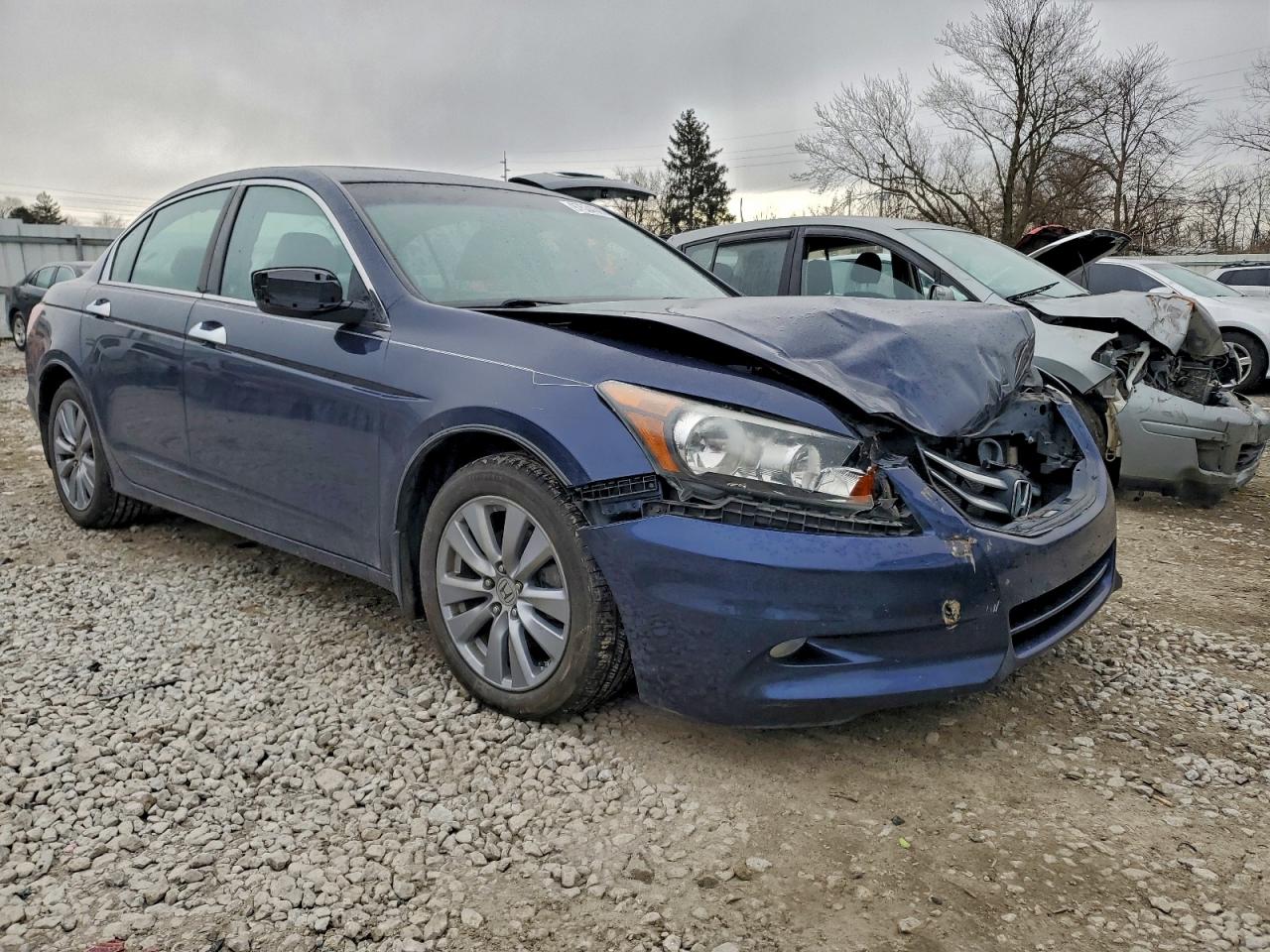 2011 HONDA ACCORD EXL photo 4