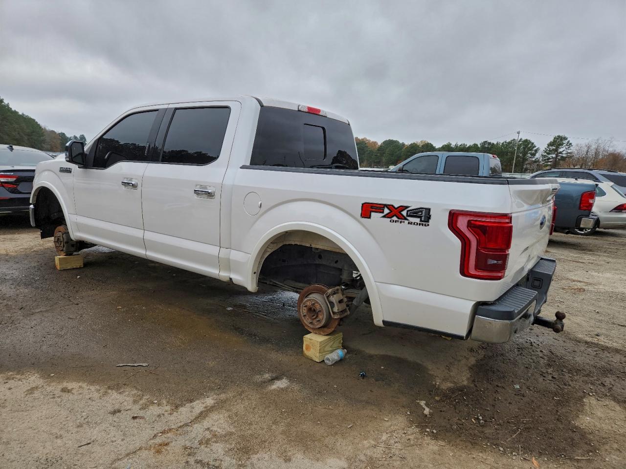 2017 FORD F150 SUPERCREW photo 2