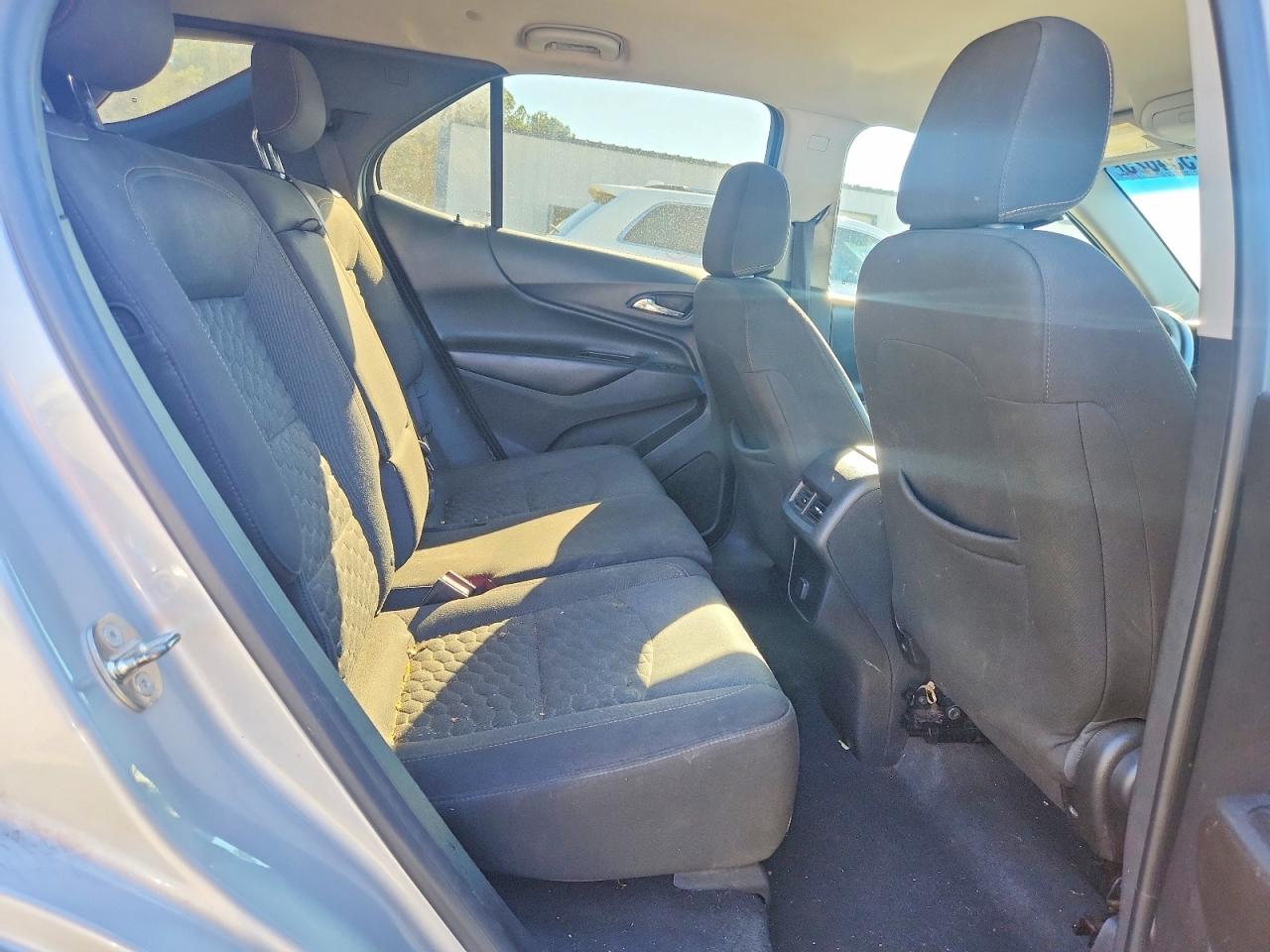 2018 CHEVROLET EQUINOX LT photo 21