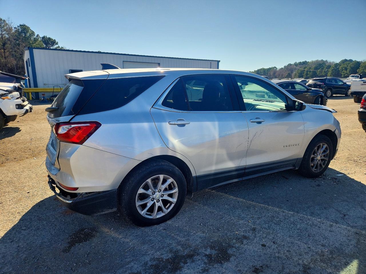 2018 CHEVROLET EQUINOX LT photo 5