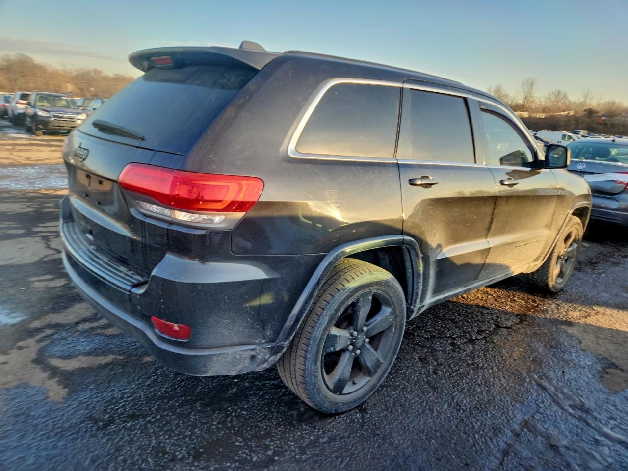 2014 JEEP GRAND CHEROKEE LAREDO photo 3