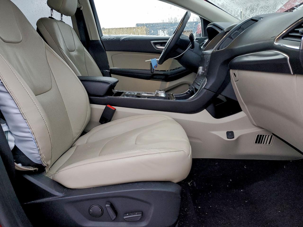 2020 FORD EDGE TITANIUM photo 7