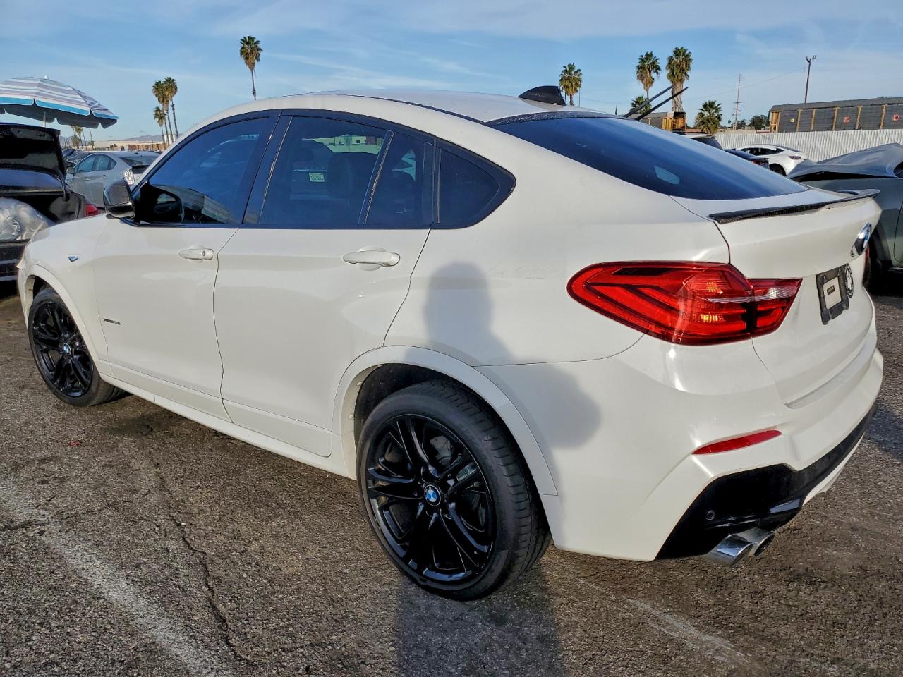 2016 BMW X4 XDRIVE28I photo 2