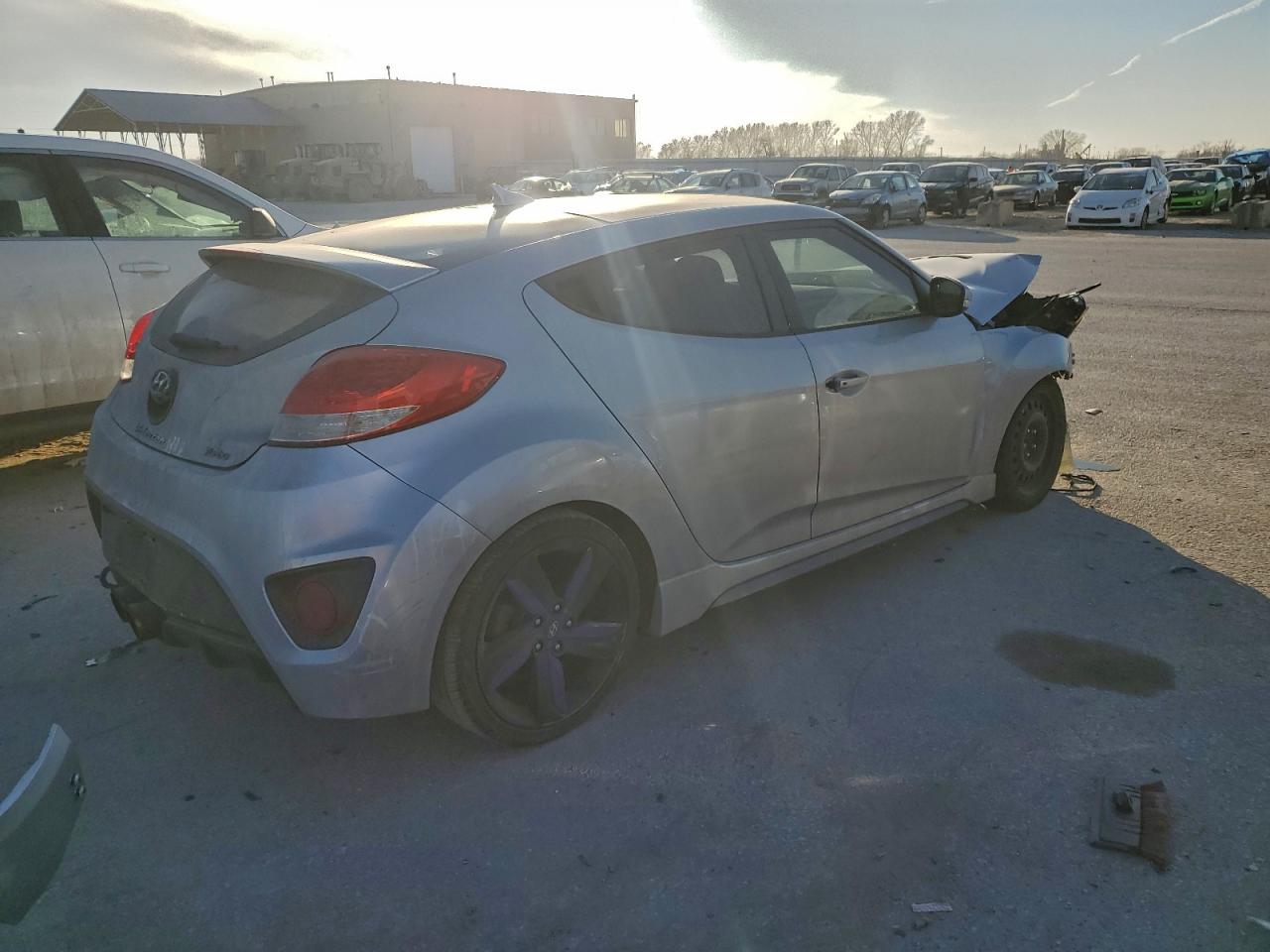 2013 HYUNDAI VELOSTER TURBO photo 3