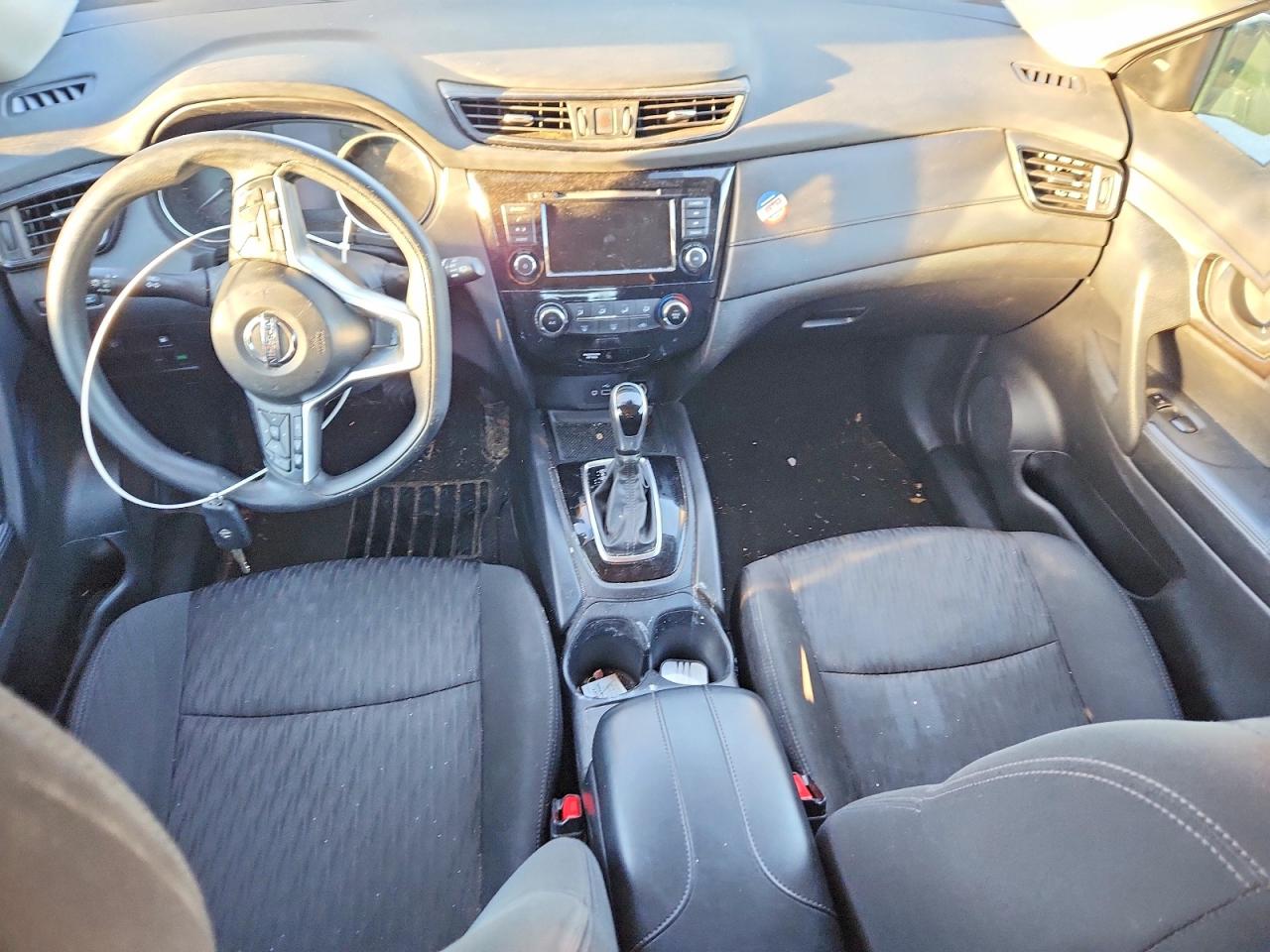 2020 NISSAN ROGUE S photo 15