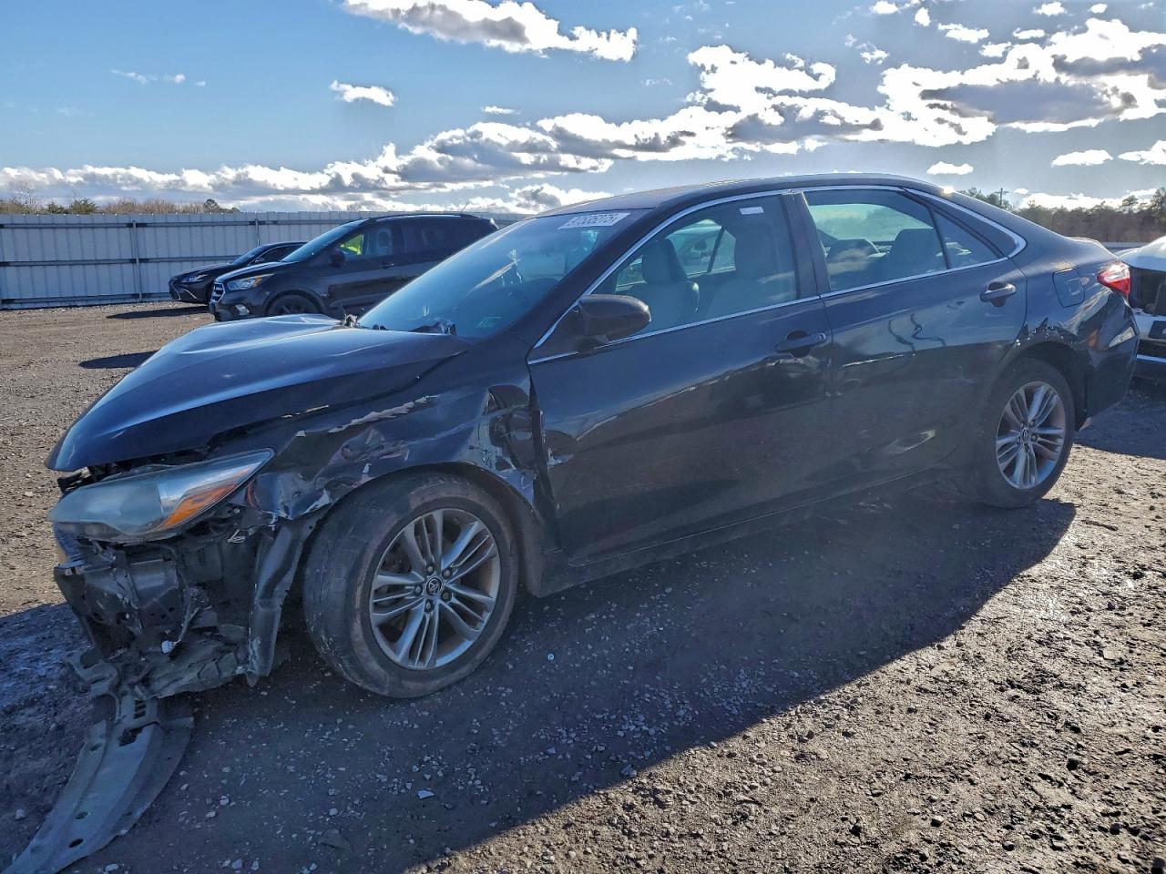 2015 TOYOTA CAMRY