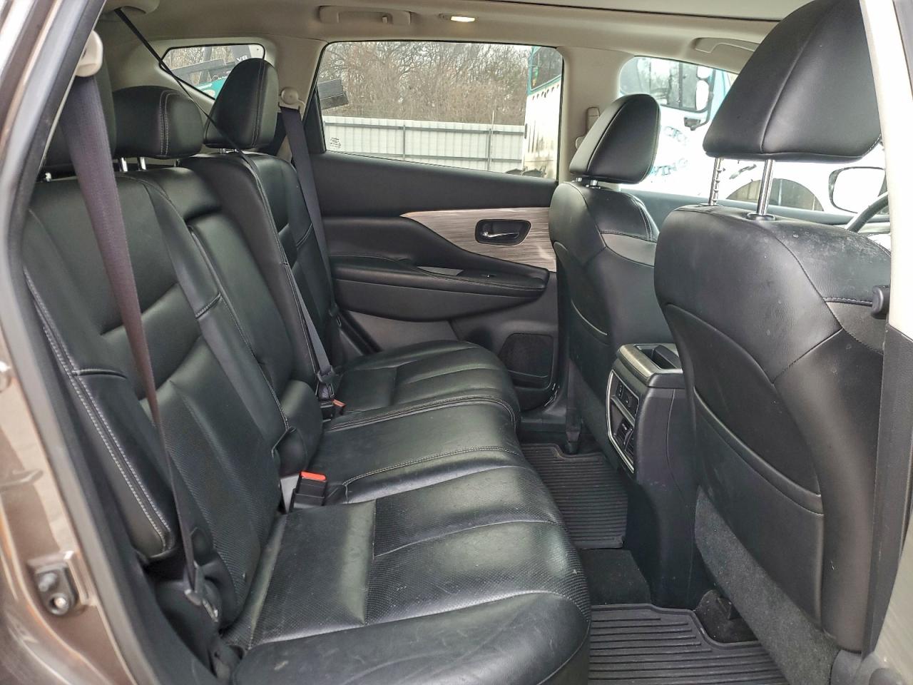 2015 NISSAN MURANO S photo 11