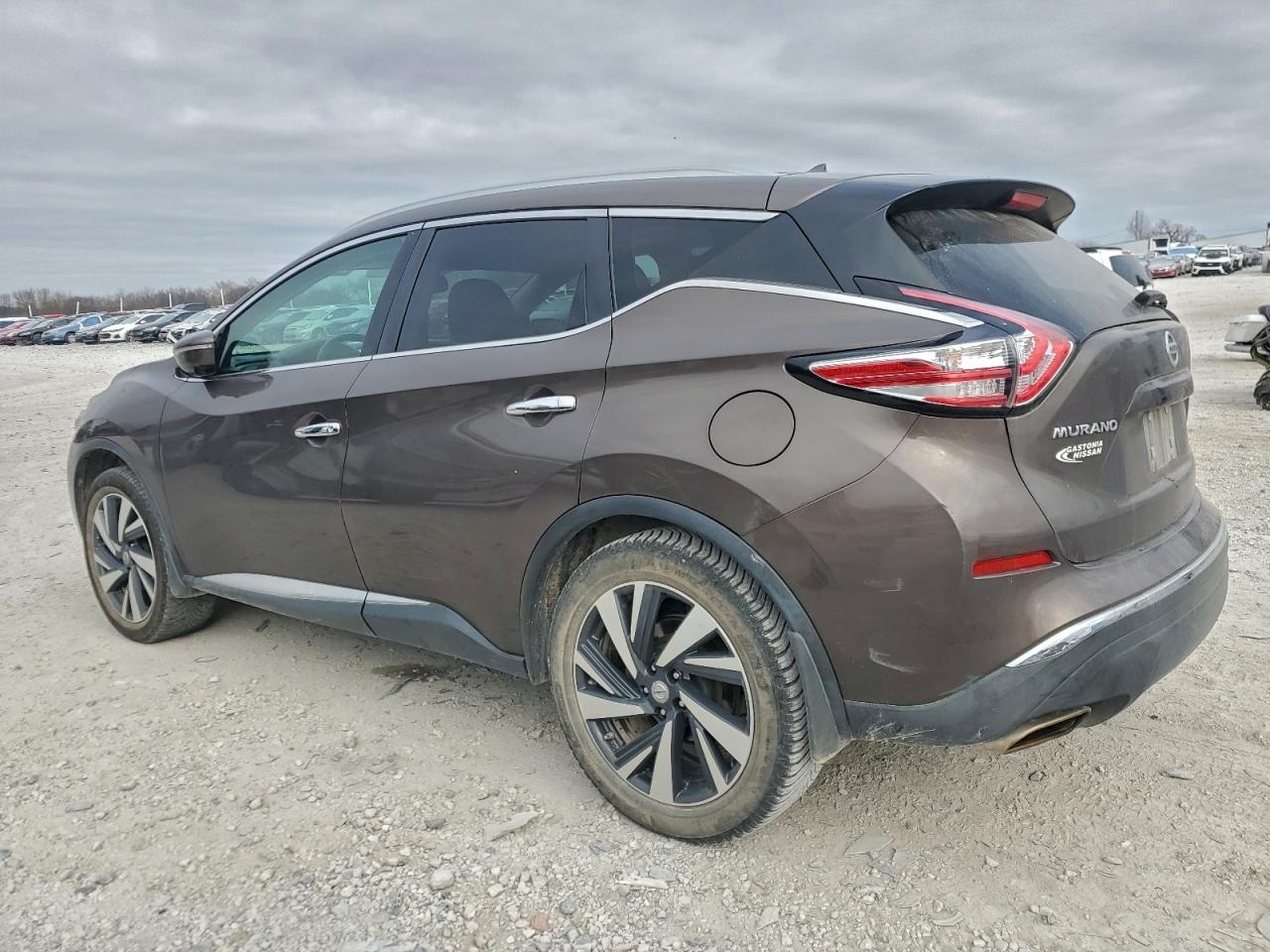 2015 NISSAN MURANO S photo 2