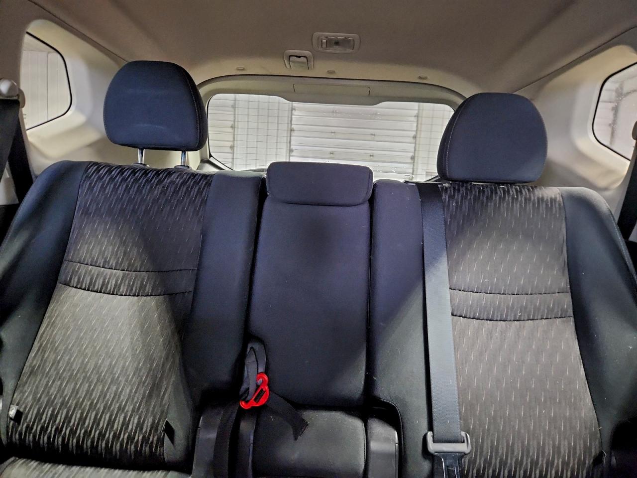 2018 NISSAN ROGUE S photo 10