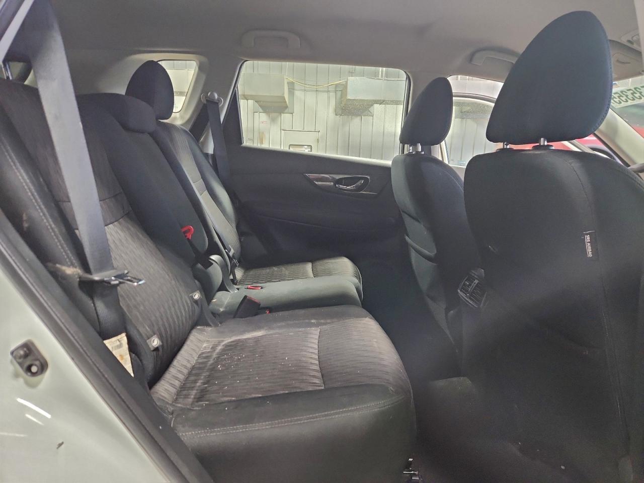 2018 NISSAN ROGUE S photo 11
