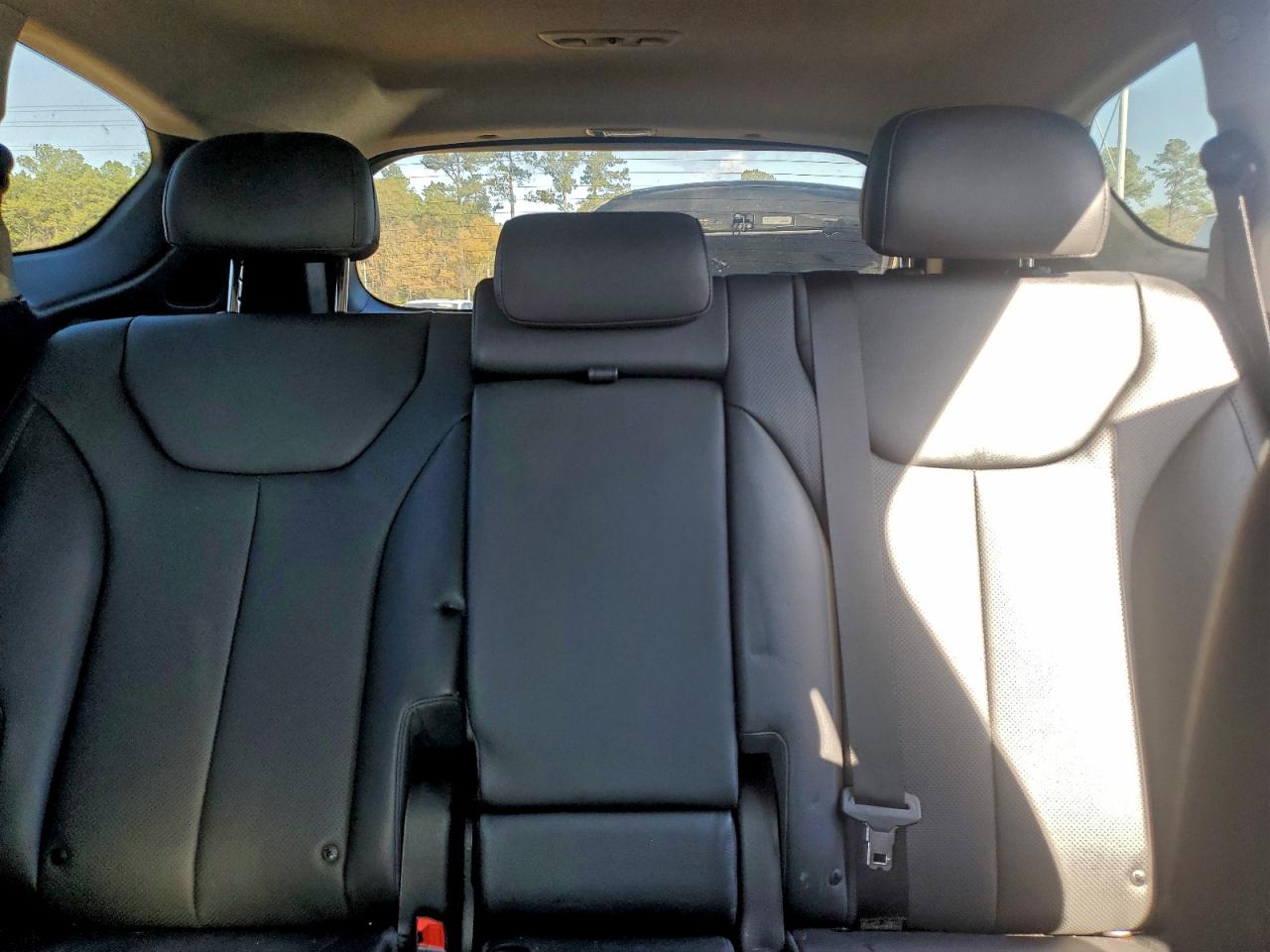 2019 HYUNDAI SANTA FE LIMITED photo 10