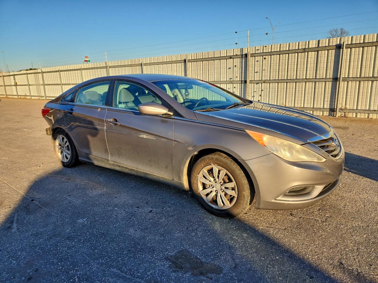 2011 HYUNDAI SONATA GLS photo 7