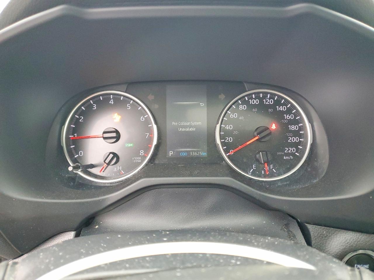 2022 TOYOTA RAV4 XLE photo 9