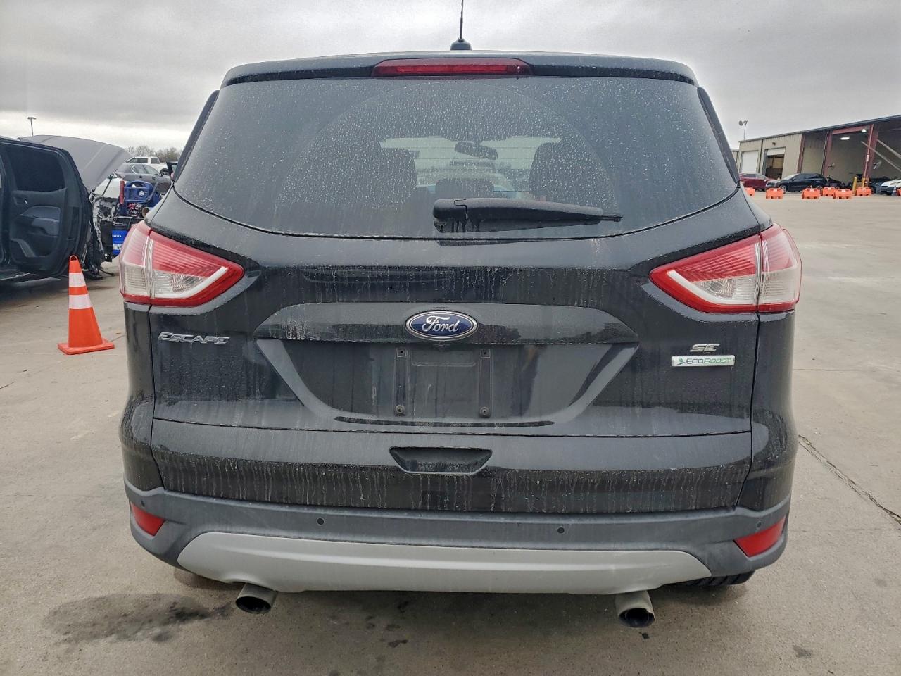 2015 FORD ESCAPE SE photo 6
