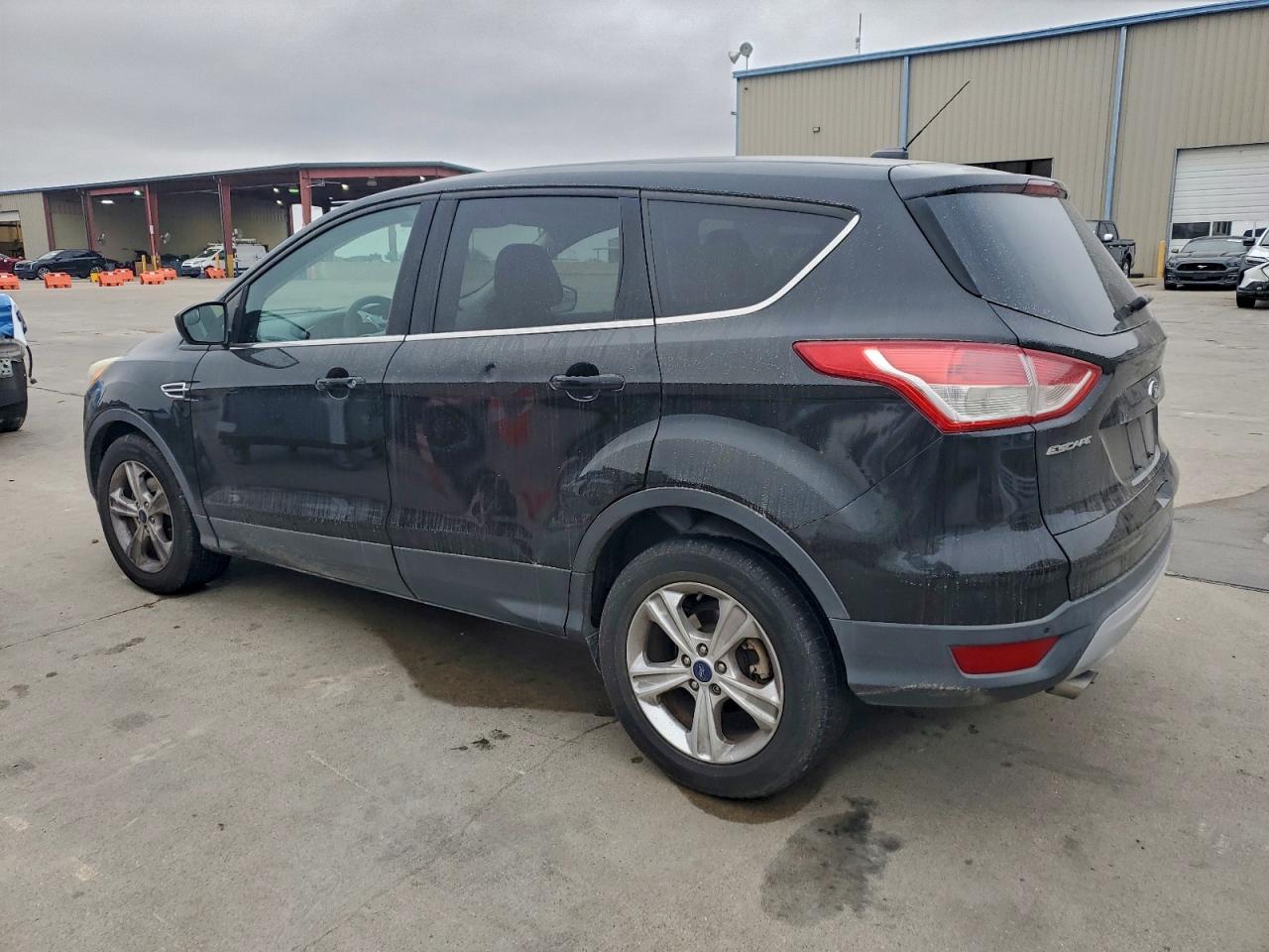 2015 FORD ESCAPE SE photo 2