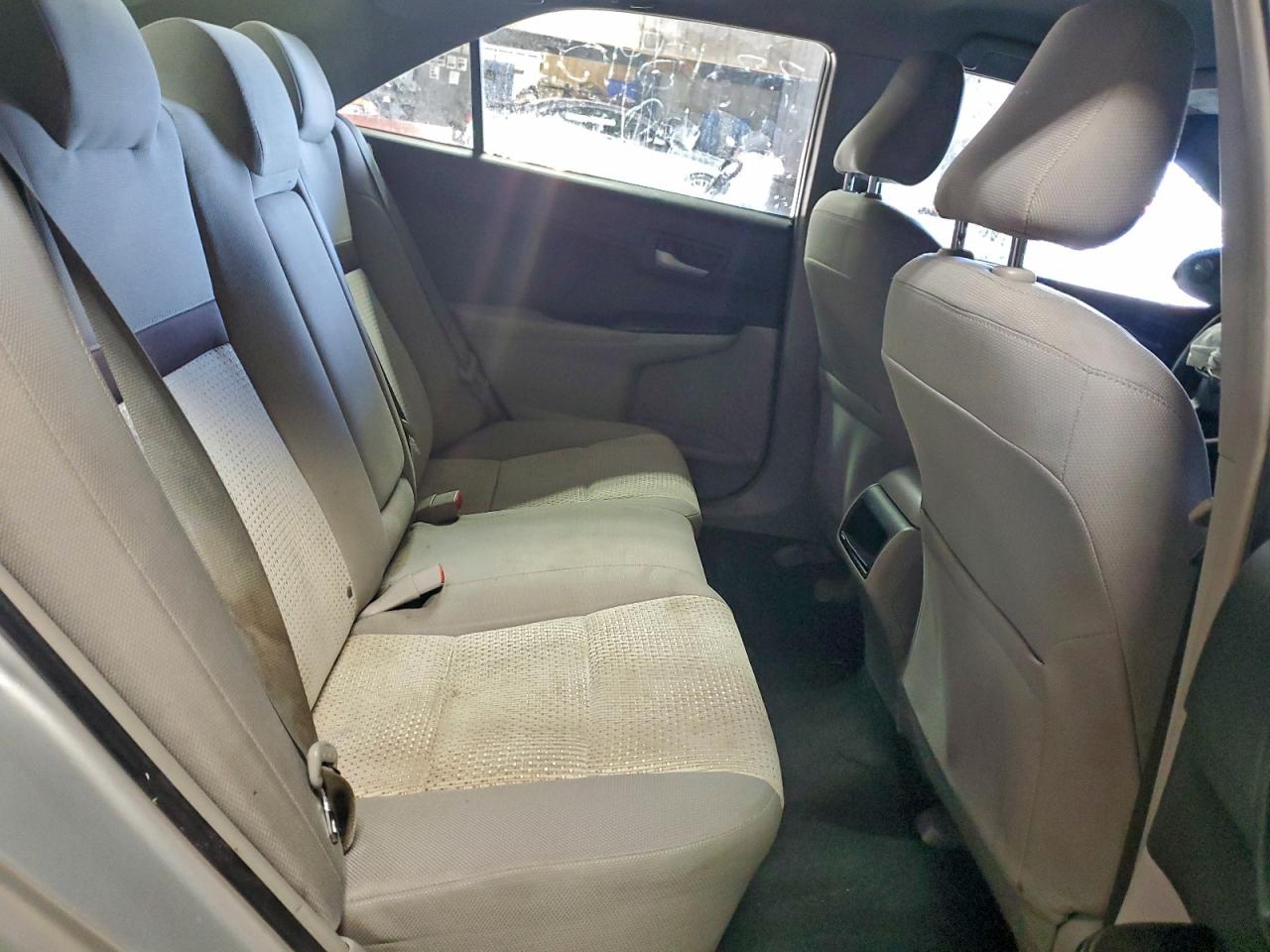 2013 TOYOTA CAMRY L photo 10