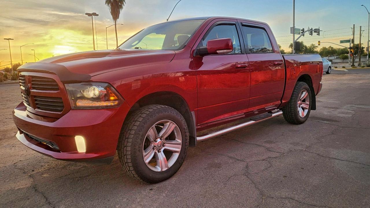 2014 RAM 1500 SPORT photo 2