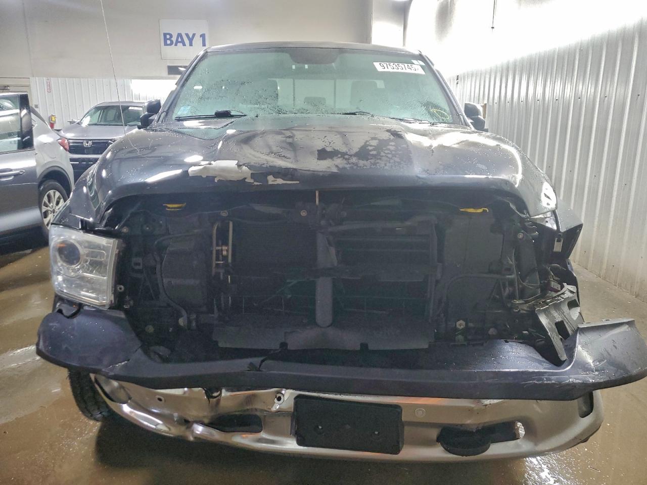 2015 RAM 1500 LARAMIE photo 13