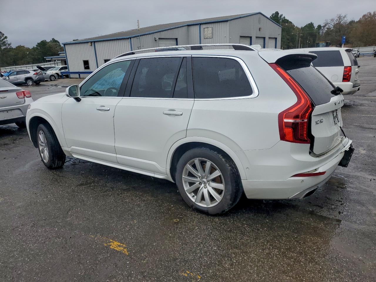 2016 VOLVO XC90 T6 photo 2