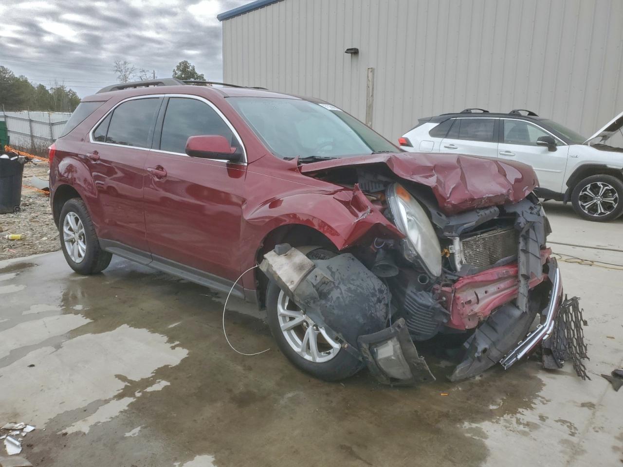 2017 CHEVROLET EQUINOX LT photo 4