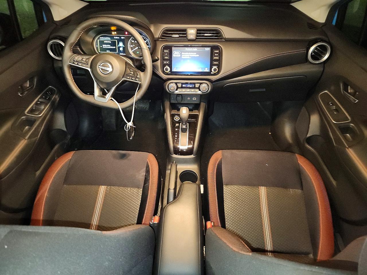 2025 NISSAN VERSA SR photo 8