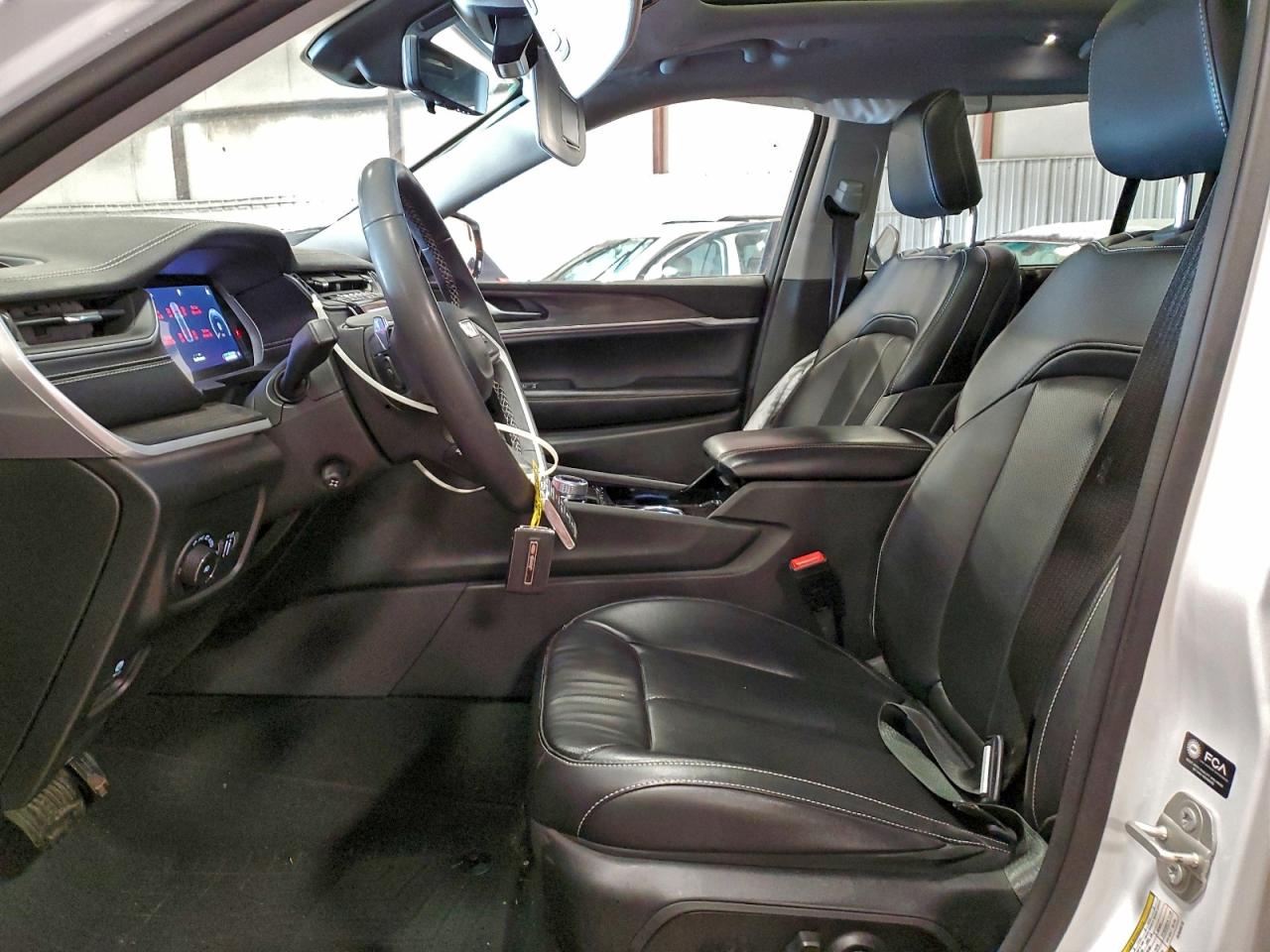 2023 JEEP GRAND CHEROKEE LIMITED photo 7