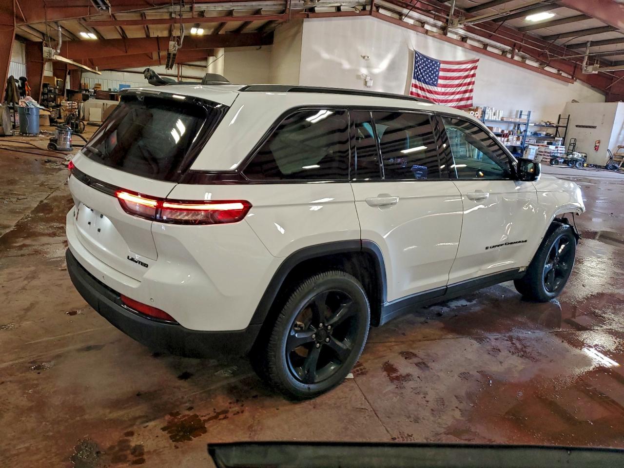 2023 JEEP GRAND CHEROKEE LIMITED photo 3
