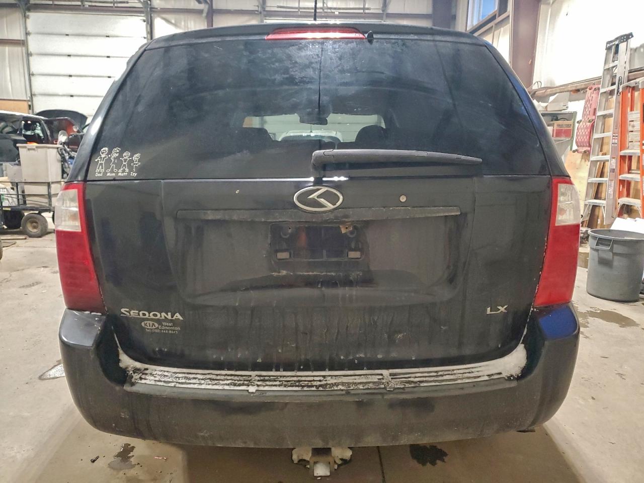 2009 KIA SEDONA LX photo 6