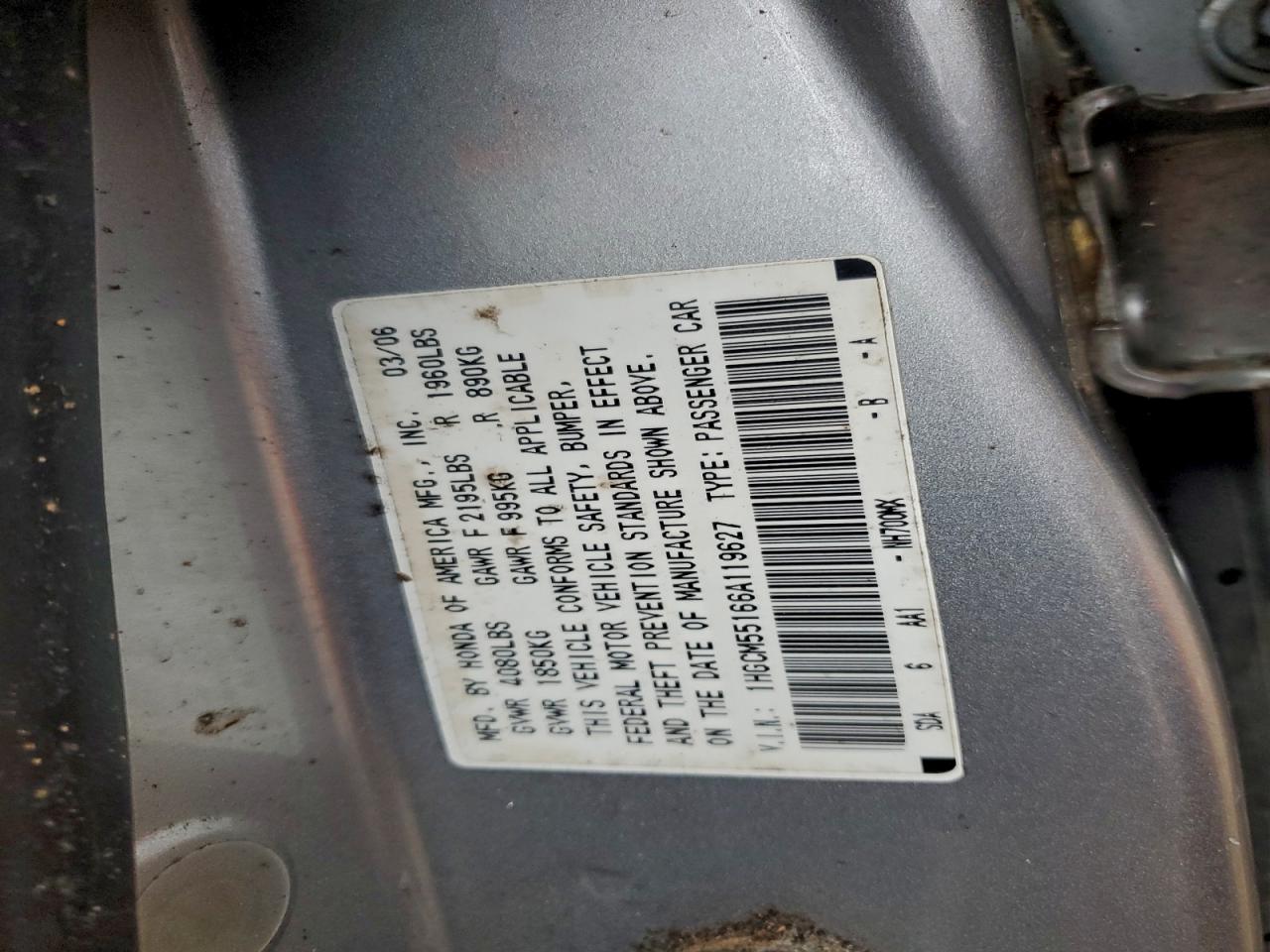 2006 HONDA ACCORD photo 12