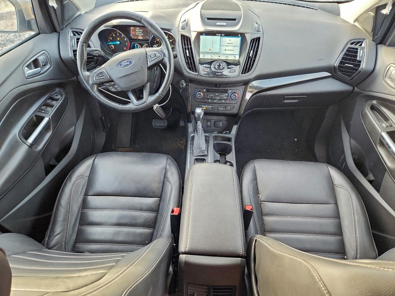 2017 FORD ESCAPE TITANIUM photo 8