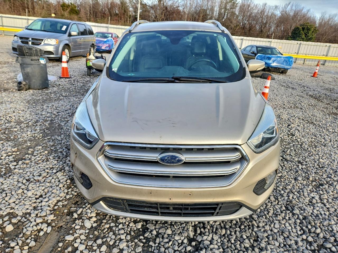 2017 FORD ESCAPE TITANIUM photo 5
