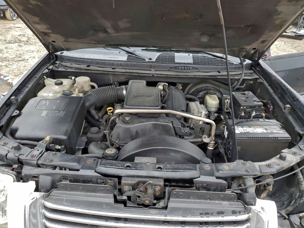 2004 GMC ENVOY photo 12
