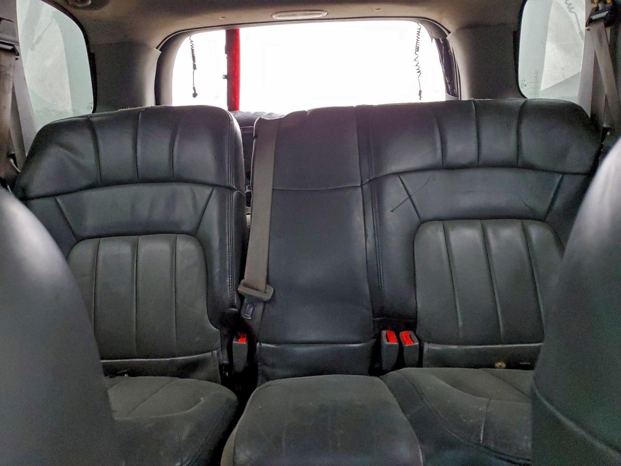 2004 GMC ENVOY photo 10