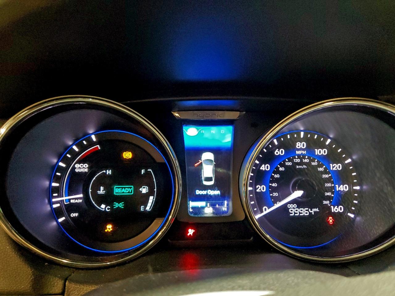 2015 HYUNDAI SONATA photo 9