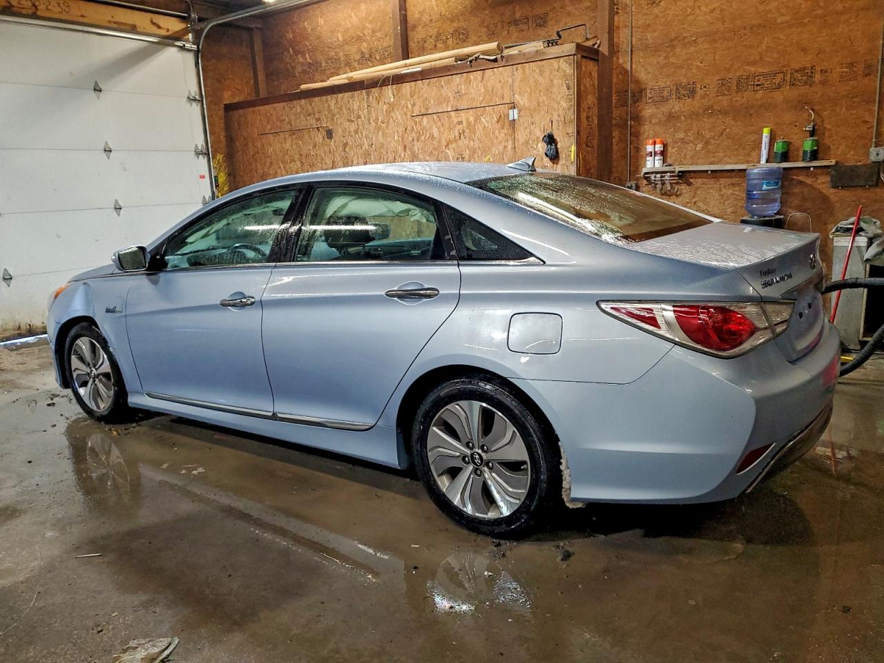 2015 HYUNDAI SONATA photo 2