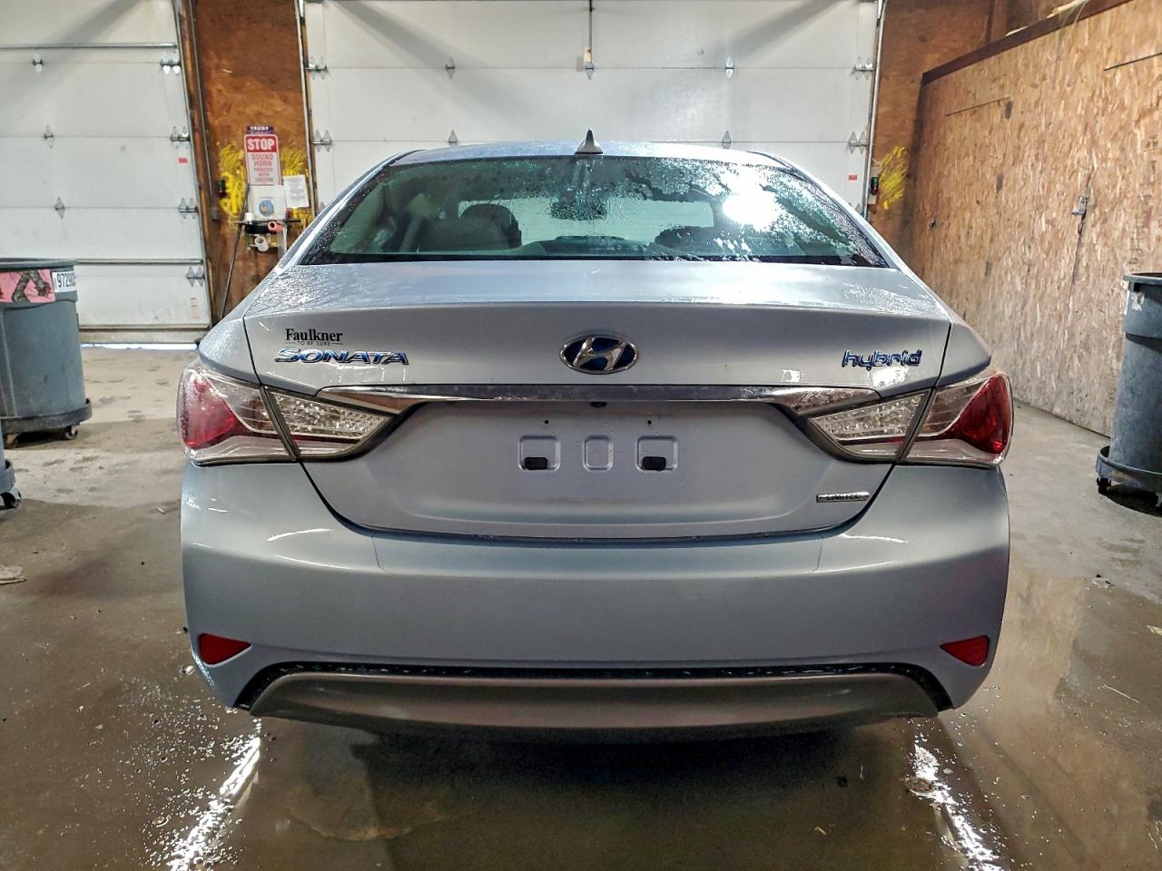 2015 HYUNDAI SONATA photo 6