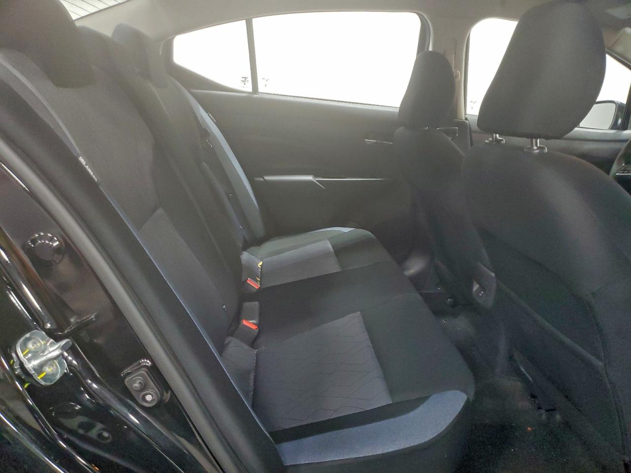 2025 NISSAN VERSA SV photo 19