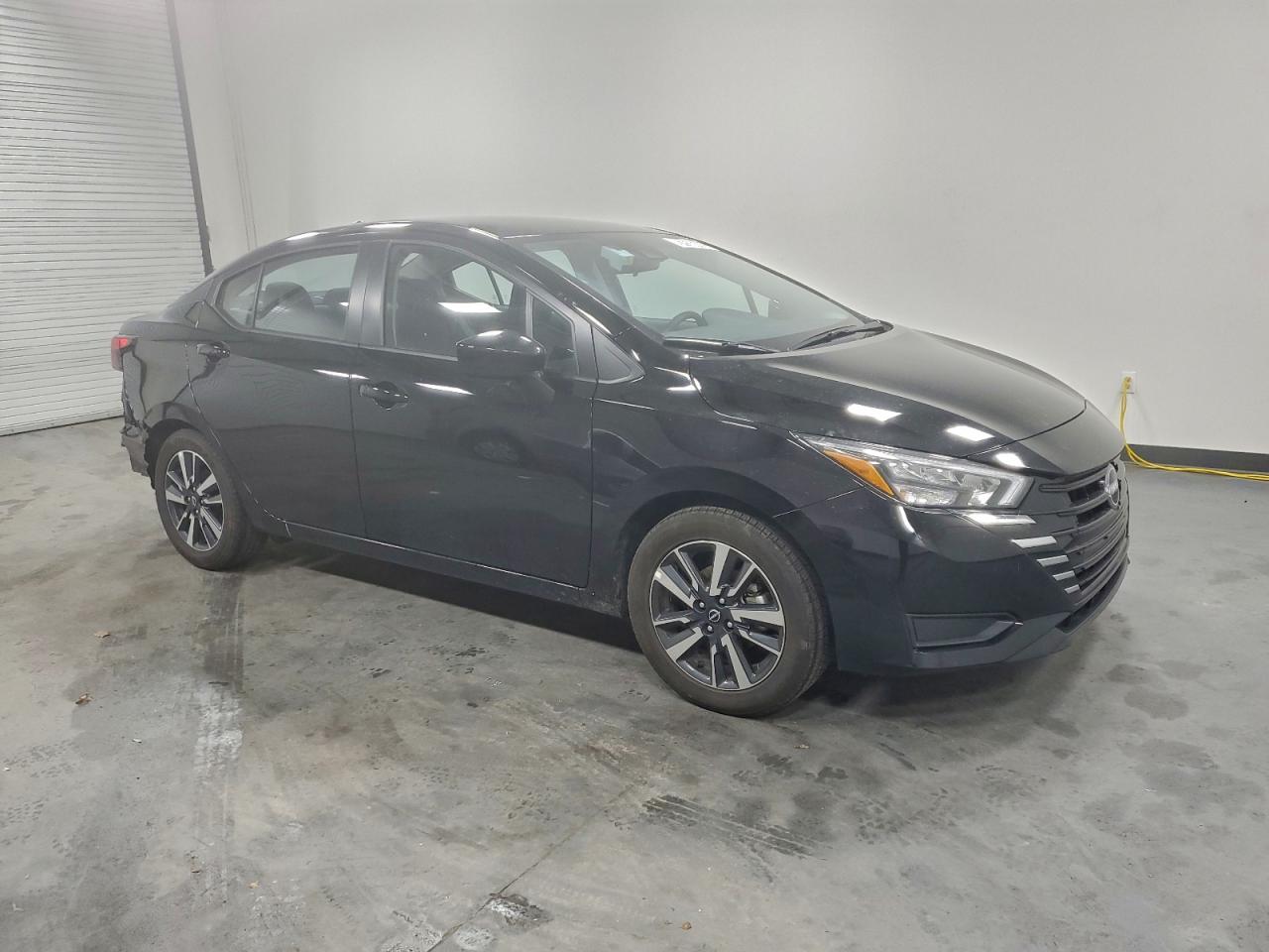 2025 NISSAN VERSA SV photo 7