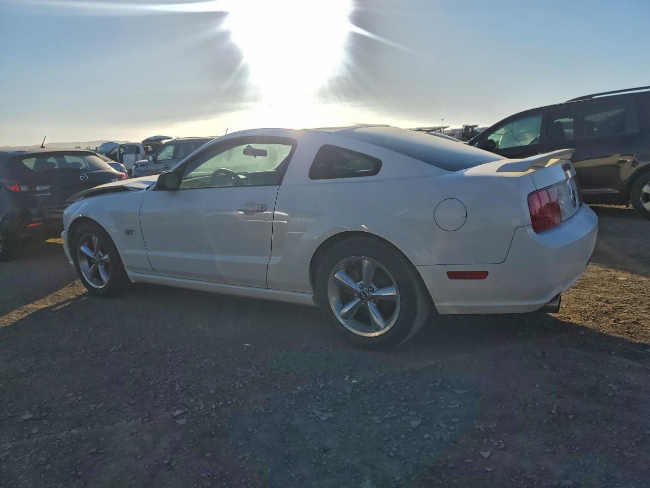 2006 FORD MUSTANG GT photo 2