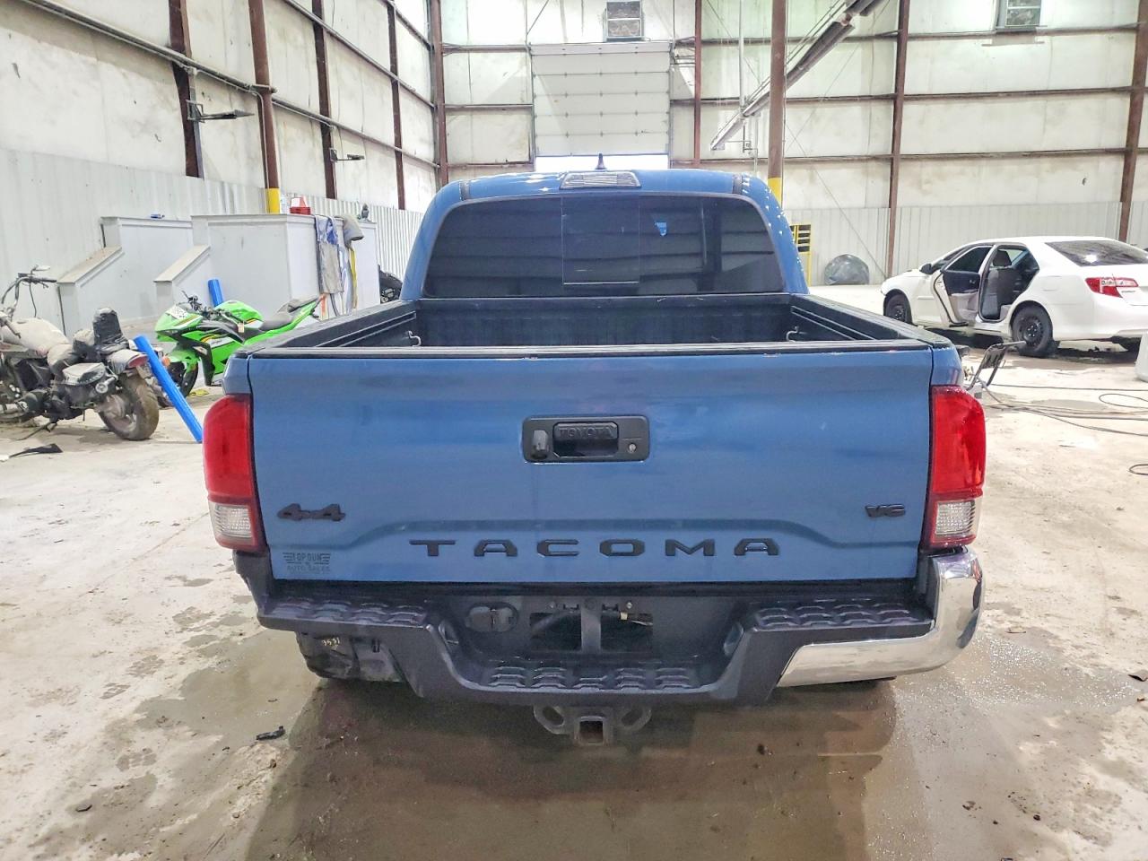 2019 TOYOTA TACOMA DOUBLE CAB photo 6