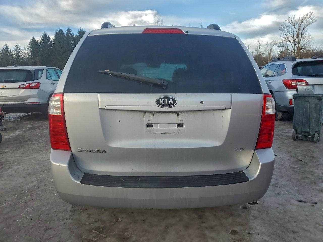 2008 KIA SEDONA EX photo 16